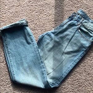 Men’s Gap light wash jeans